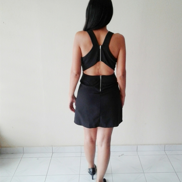 BLACK SLEEVELESS DRESS|SHIFT DRESS|BLACK DRESS - Picture 3 of 10